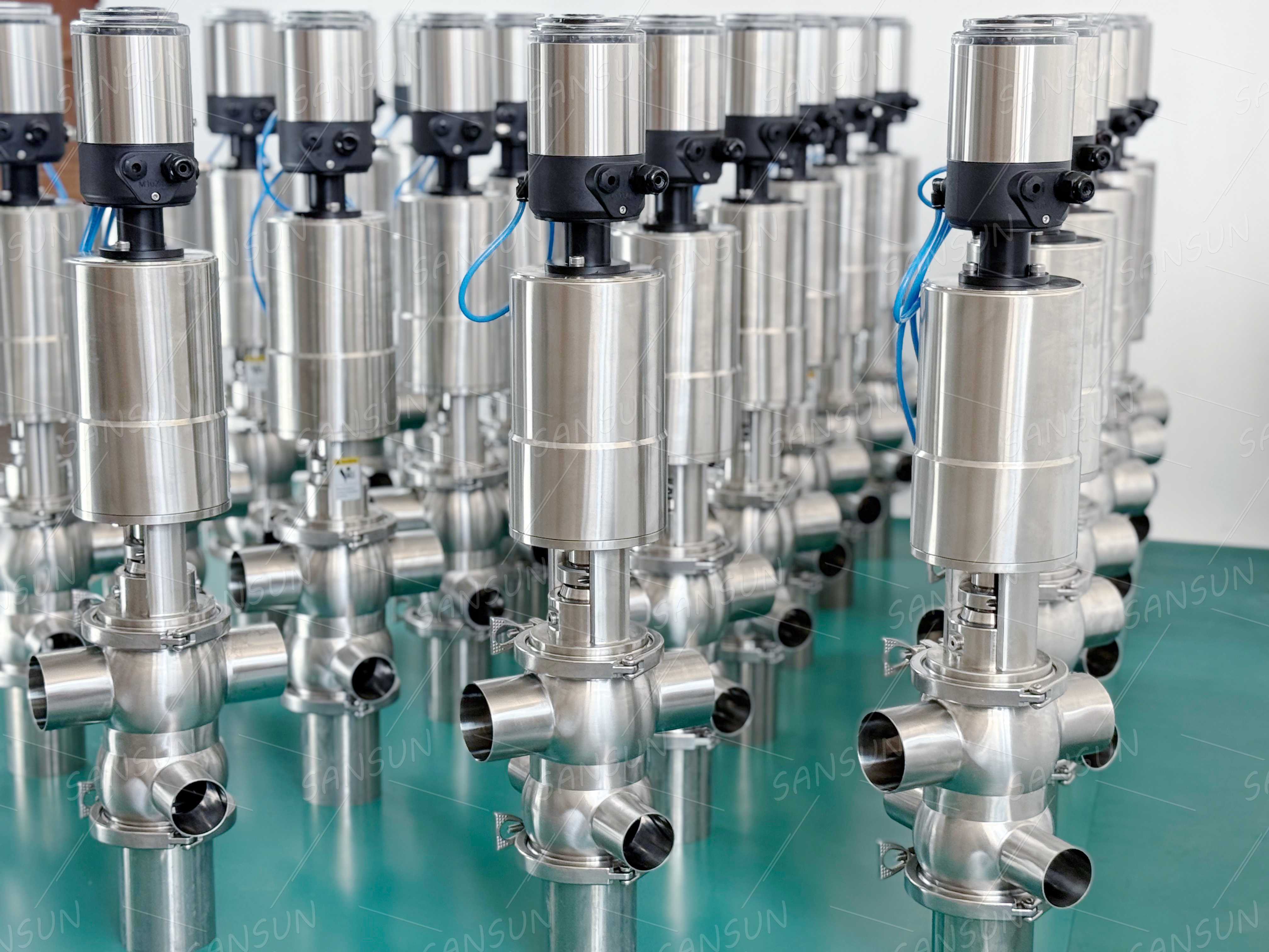 ДВОЙНОЙ СЕДЛЕННЫЙ КЛАПАН